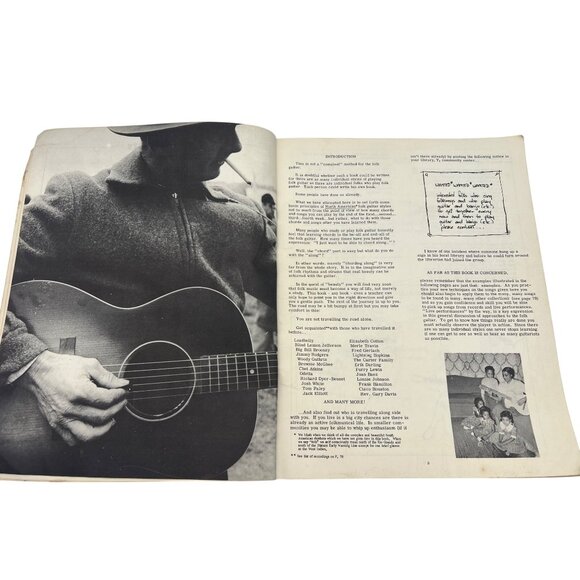 The Folksinger’s Guitar Guide: An Instruction Manual, Jerry Silverman, 1969 - Picture 5 of 10